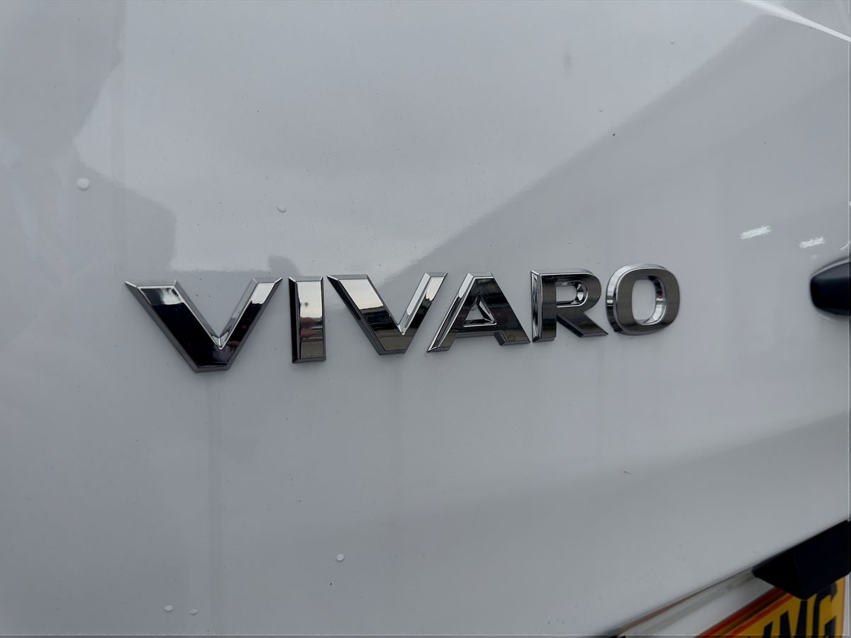 Vauxhall Vivaro Panel Van 27