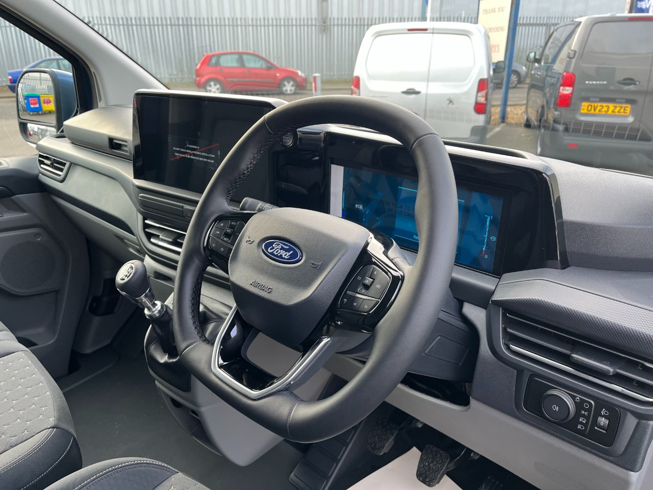Ford Transit Custom Panel Van 20