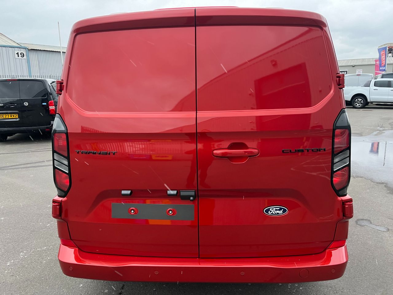 Ford Transit Custom Panel Van 17