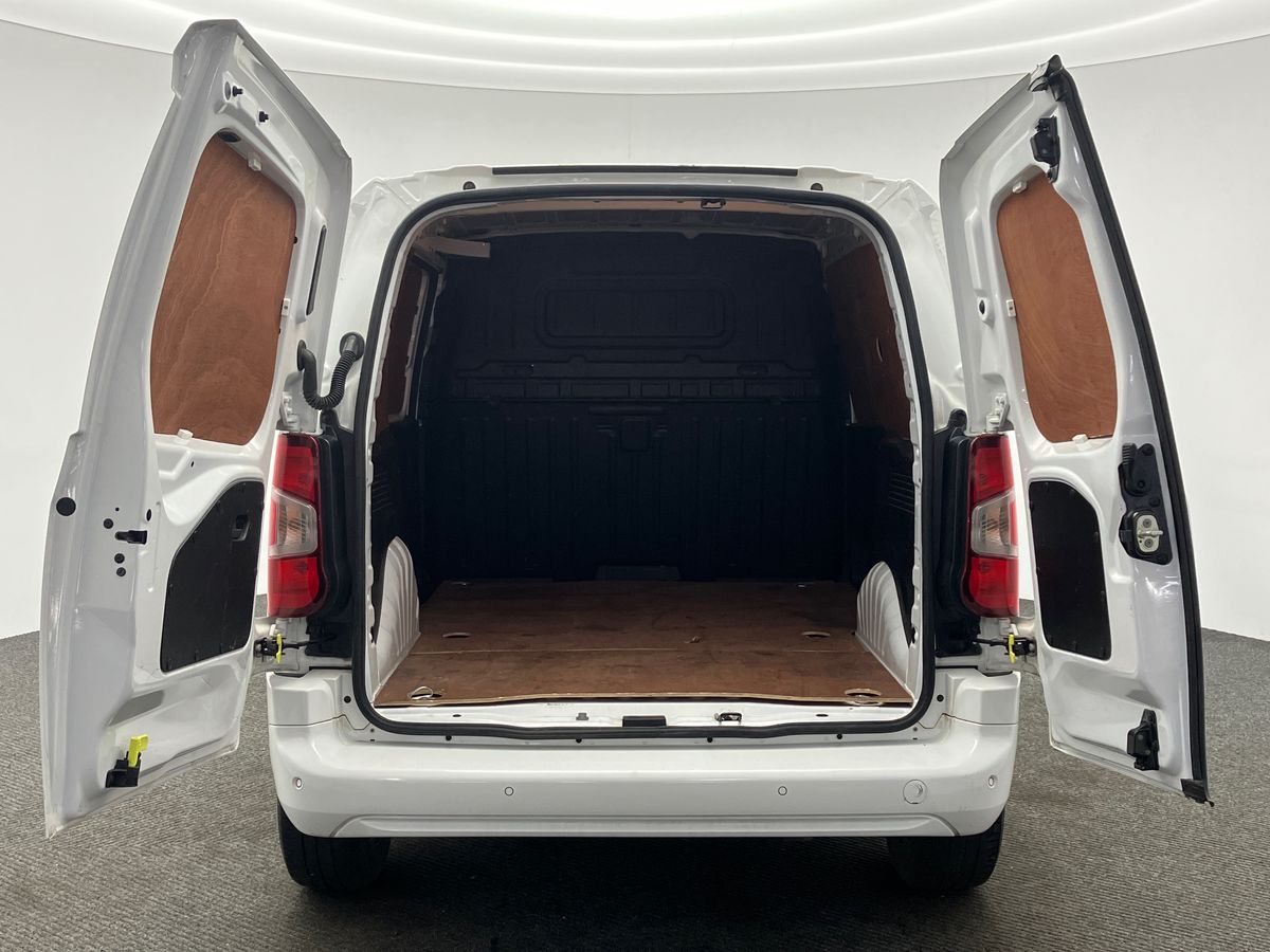 Vauxhall Combo Cargo Van 23