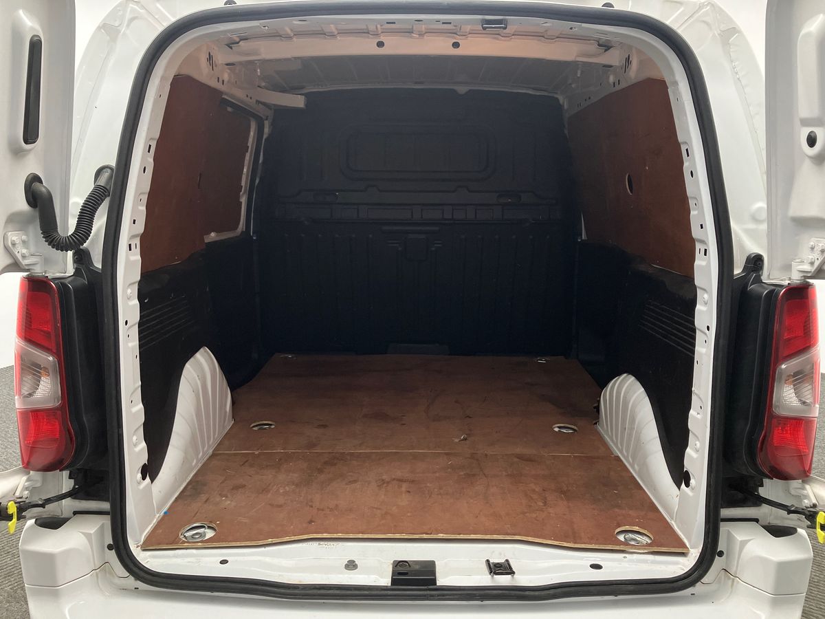 Vauxhall Combo Cargo Van 25