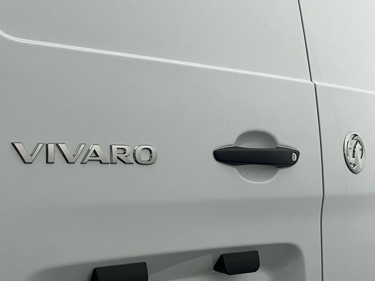 Vauxhall Vivaro Panel Van 31