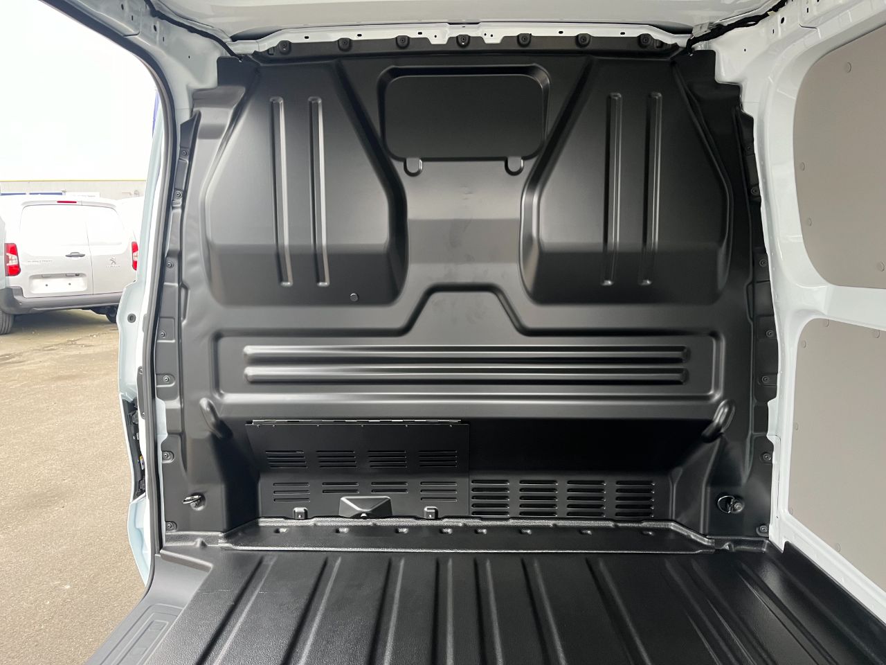 Ford Transit Custom Panel Van 52