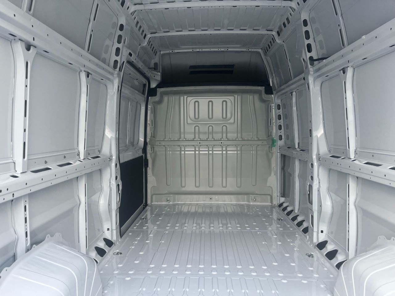 Peugeot Boxer Panel Van 56
