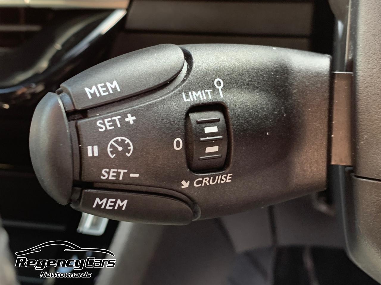 2026 Peugeot 1.2 PureTech Allure 5dr - vehicle photo 15 for sale on PureCar