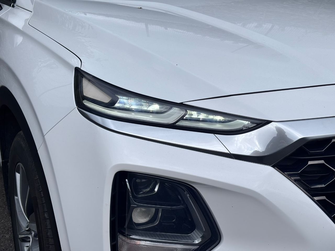 2018 Hyundai SANTA FE 2.2 CRDi Premium 5dr 4WD Auto - vehicle photo 9 for sale on PureCar