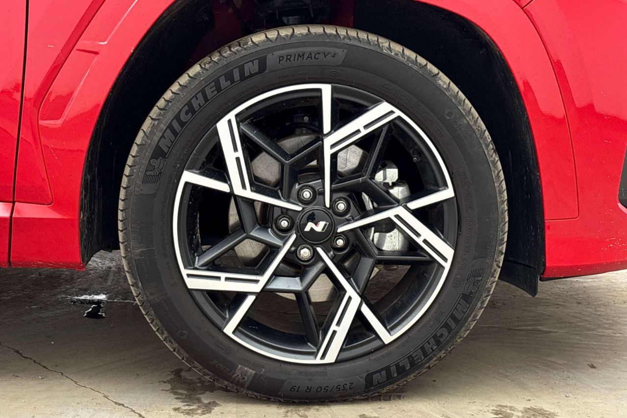 2026 Hyundai TUCSON 1.6T 239 Hybrid N Line 5dr Auto - vehicle photo 9 for sale on PureCar