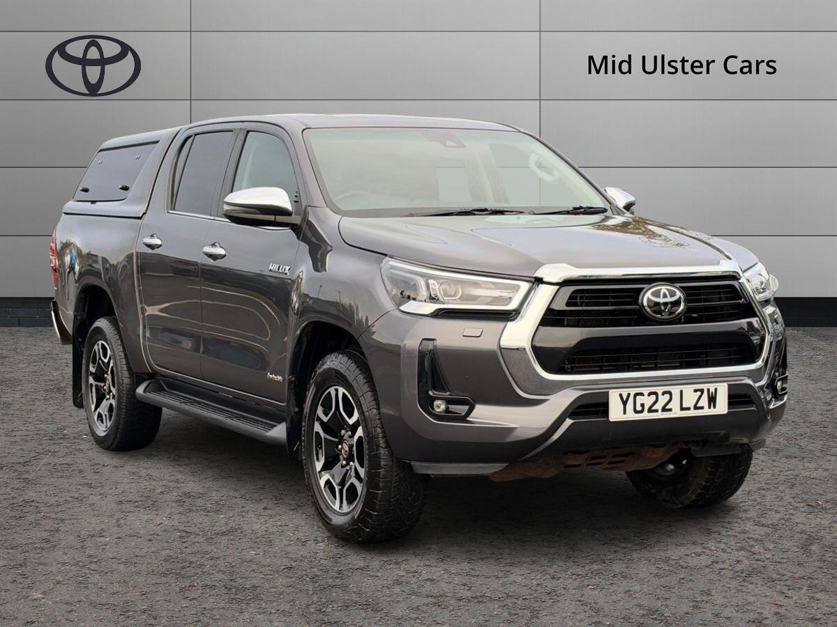 2022 Toyota Hilux Invincible D/Cab Pick Up 2.4 D-4D - vehicle photo 1 for sale on PureCar