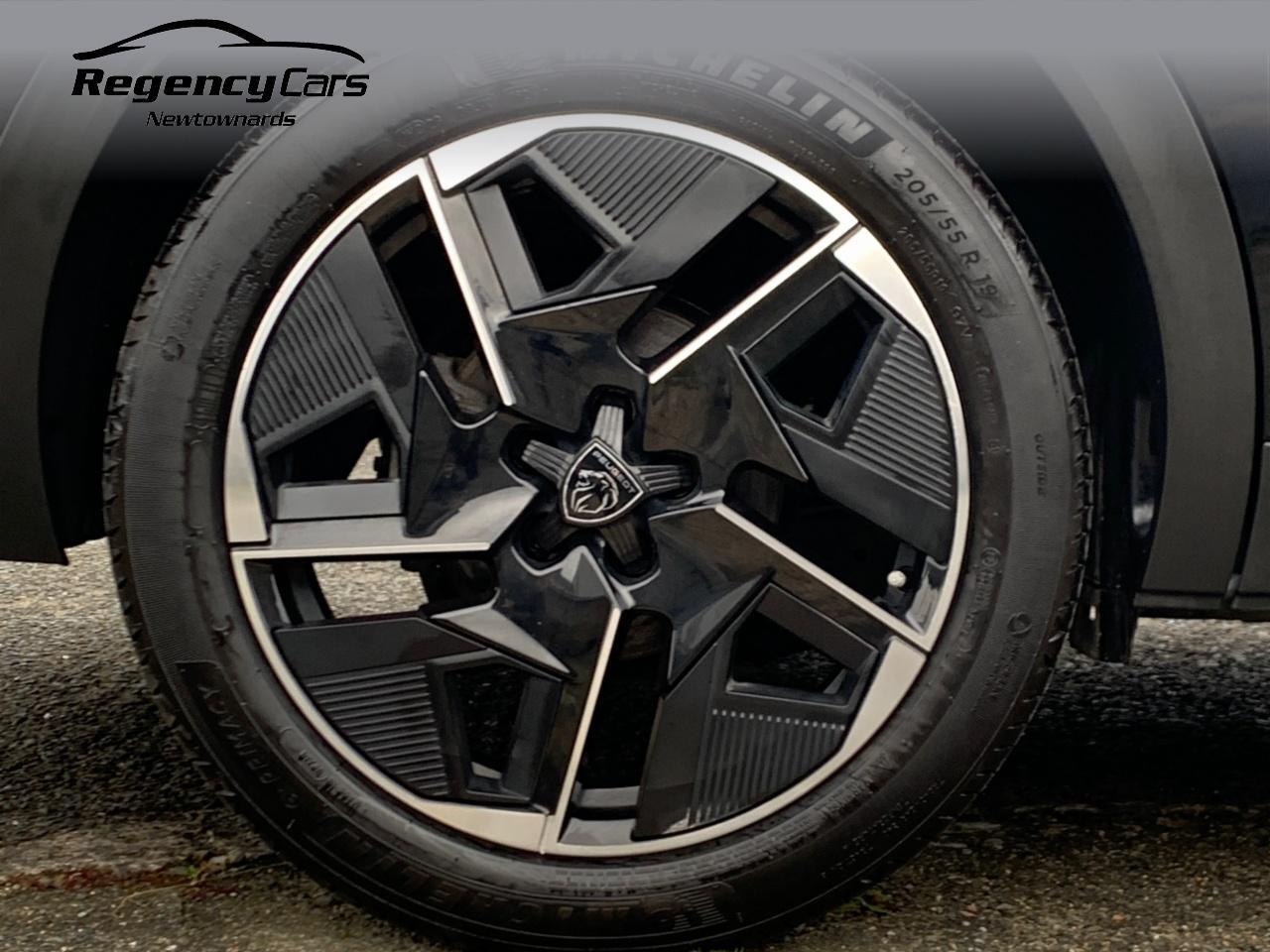 2024 Peugeot 1.2 PureTech GT 5dr EAT8 - vehicle photo 25 for sale on PureCar