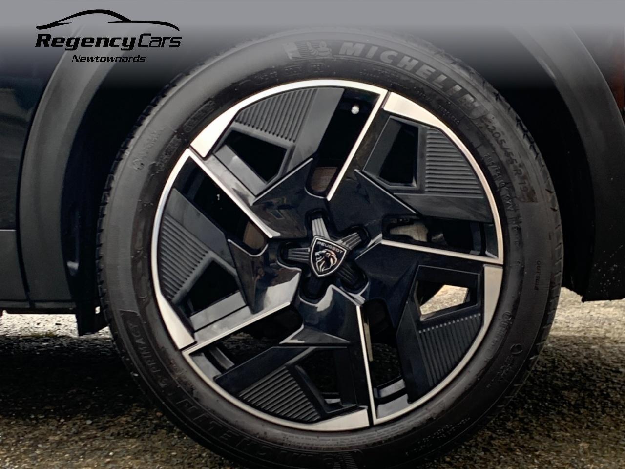 2024 Peugeot 1.2 PureTech GT 5dr EAT8 - vehicle photo 27 for sale on PureCar