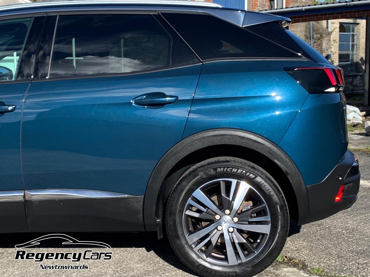 2023 Peugeot 1.2 PureTech Allure Premium+ 5dr EAT8 - vehicle photo 28 for sale on PureCar