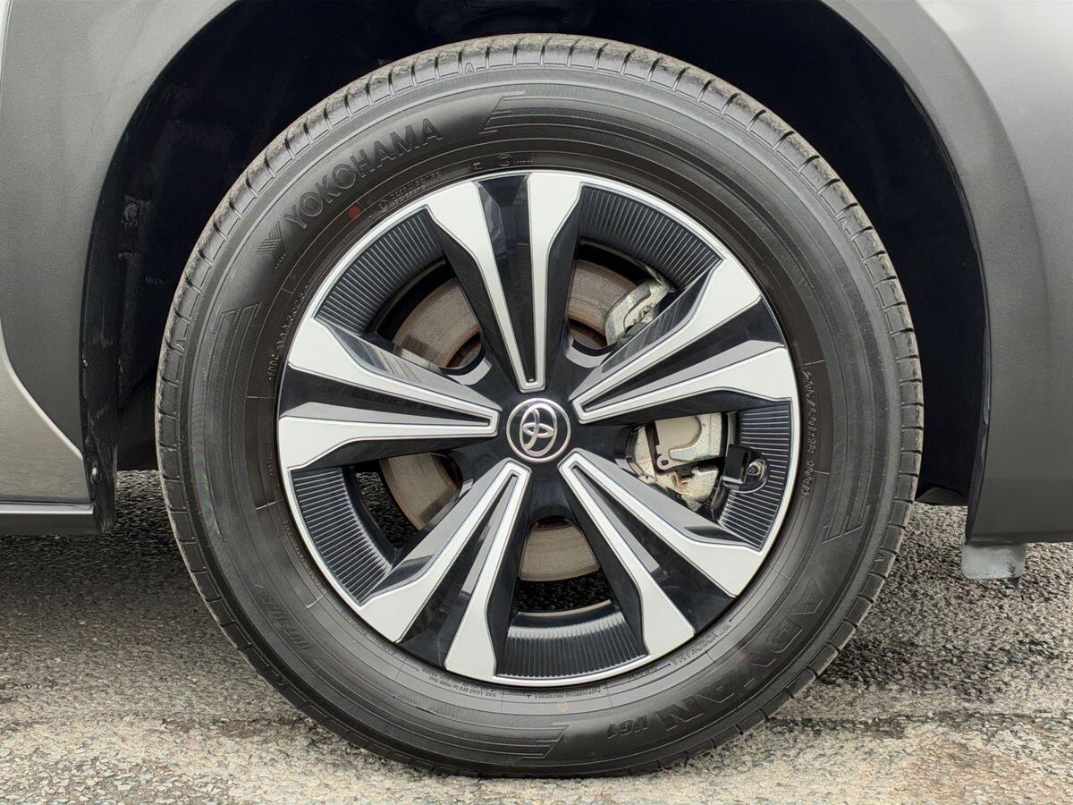 2024 Toyota Bz4x 150kW Motion 71.4kWh 5dr Auto [11kW] - vehicle photo 5 for sale on PureCar