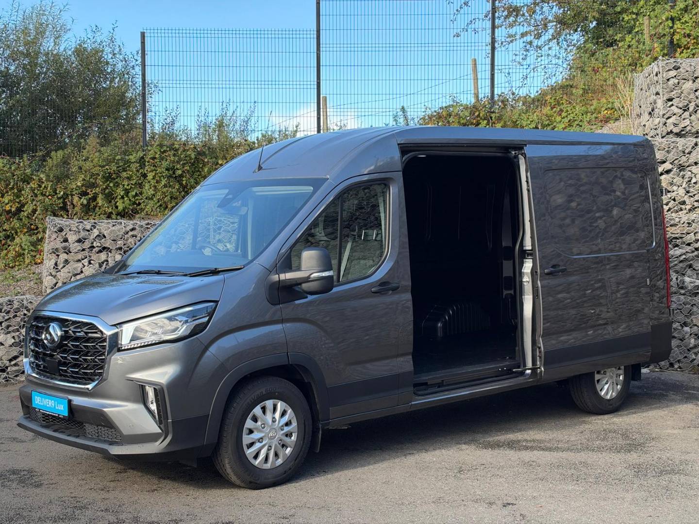 2026 Maxus Deliver 9 Lux L3H2 2.0TCDI 150PS - vehicle photo 10 for sale on PureCar