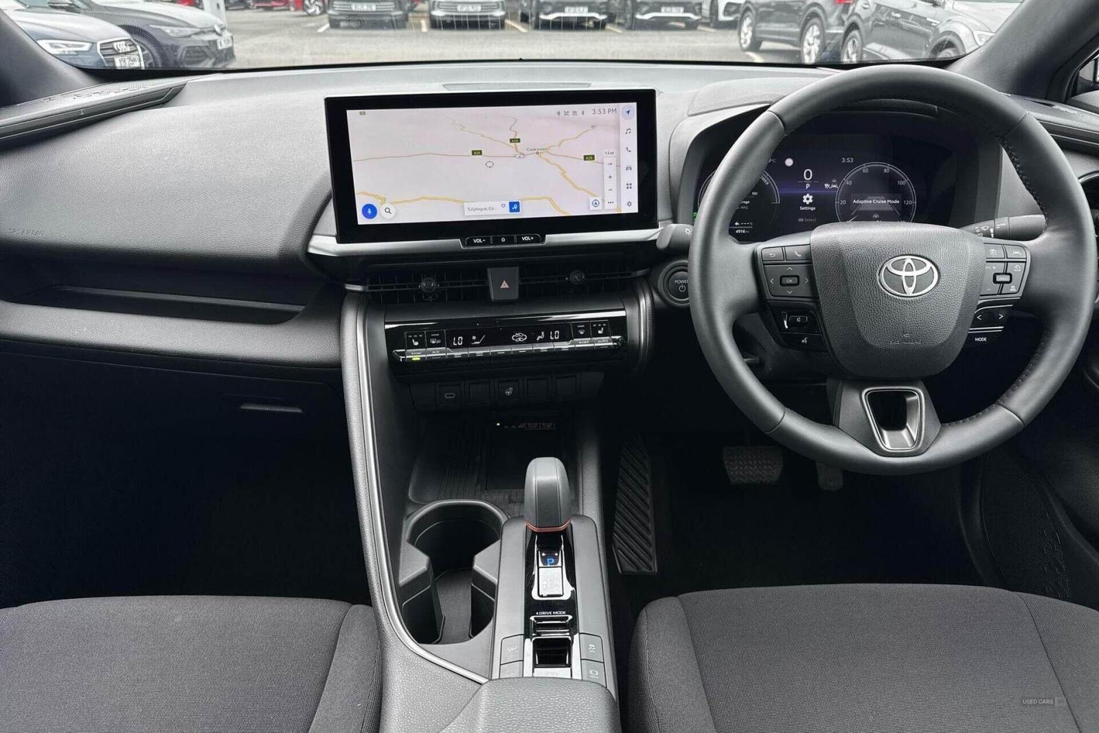 2025 Toyota C-HR 2.0 PHEV Design 5dr CVT - vehicle photo 4 for sale on PureCar