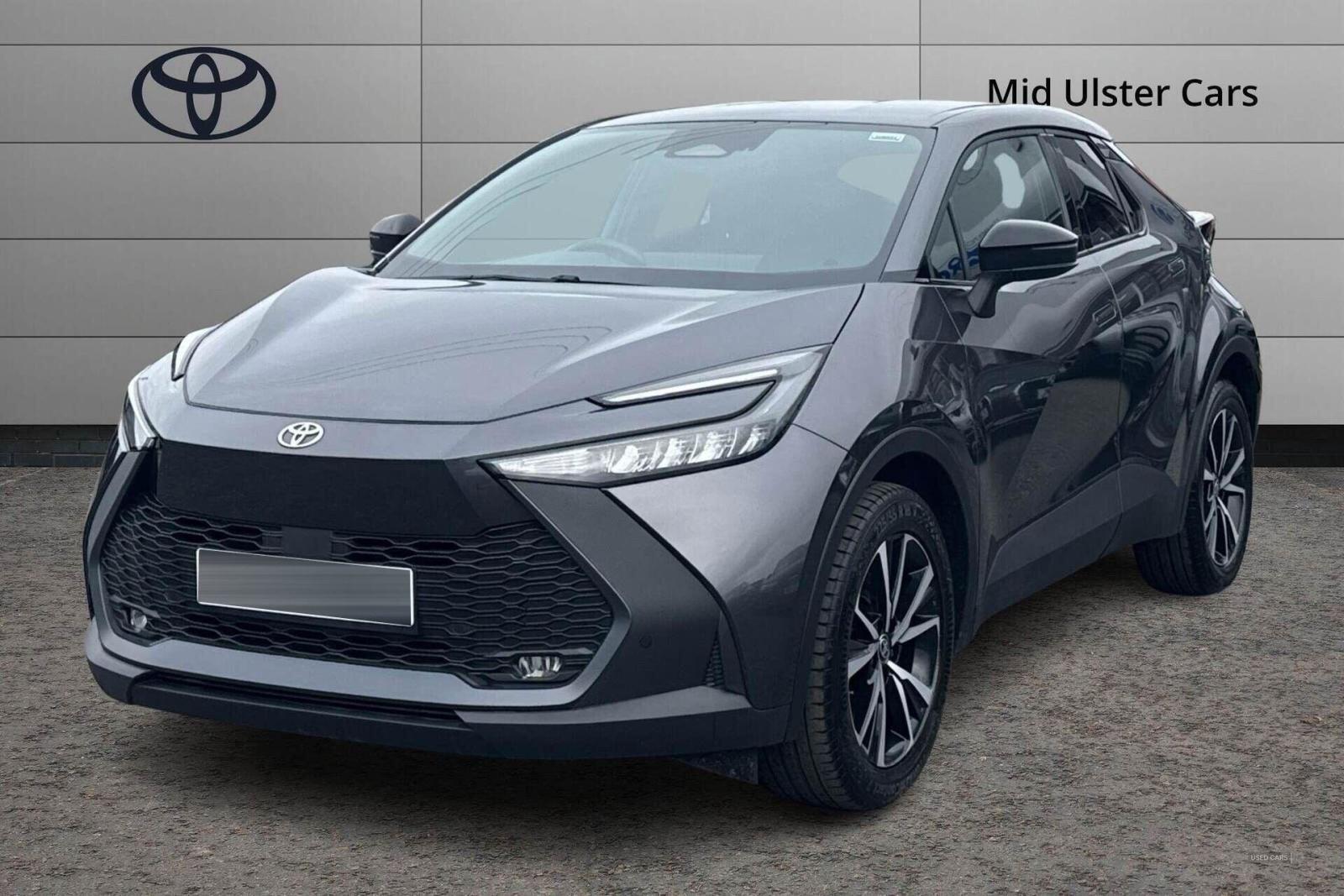 2025 Toyota C-HR 2.0 PHEV Design 5dr CVT - vehicle photo 13 for sale on PureCar