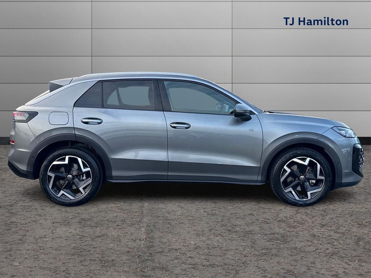 2026 Volkswagen T-Roc 1.5 eTSI 150 R-Line 5dr DSG - vehicle photo 4 for sale on PureCar
