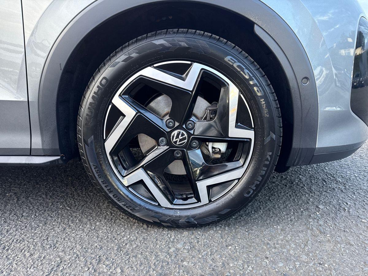 2026 Volkswagen T-Roc 1.5 eTSI 150 R-Line 5dr DSG - vehicle photo 5 for sale on PureCar