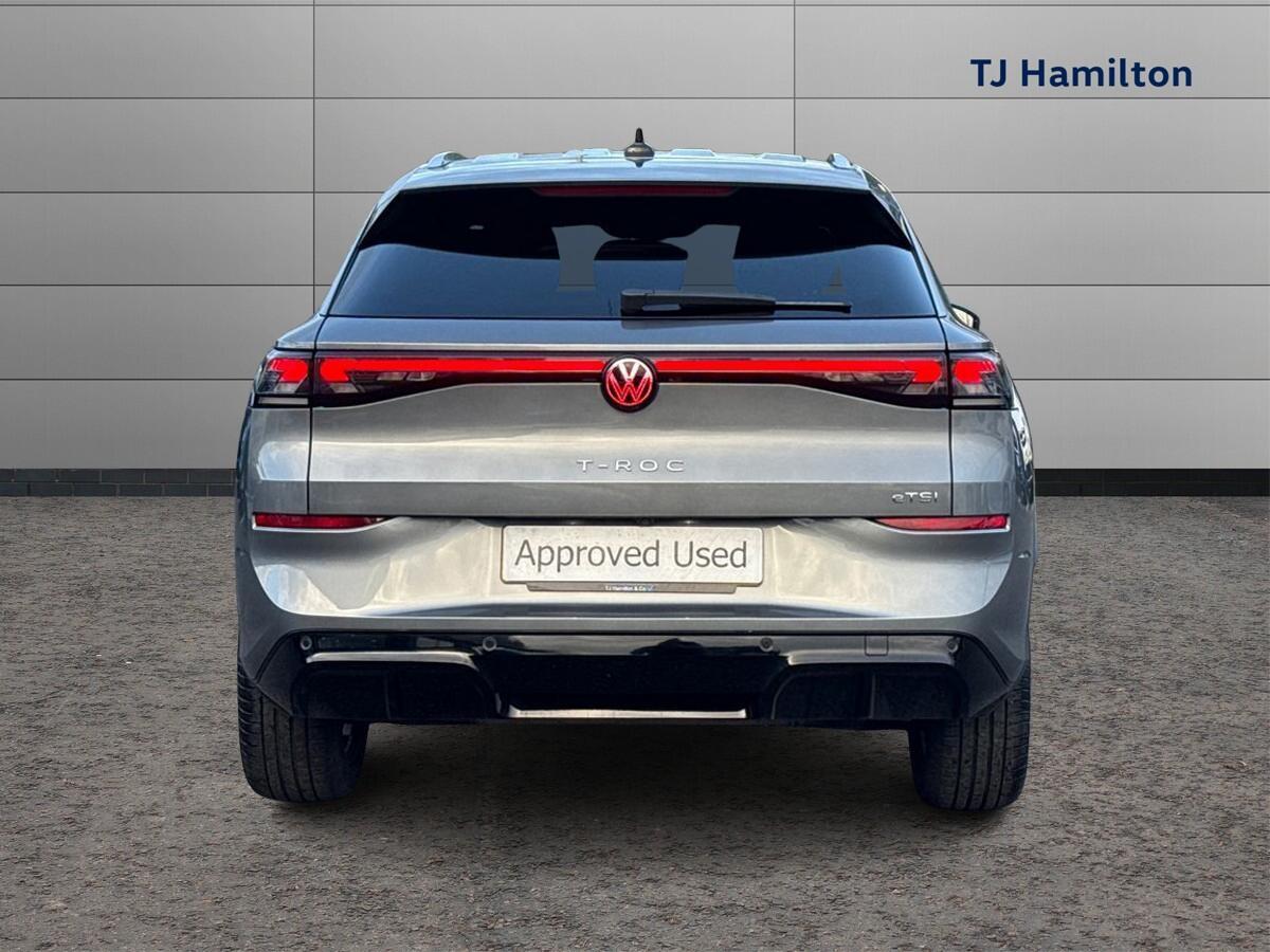 2026 Volkswagen T-Roc 1.5 eTSI 150 R-Line 5dr DSG - vehicle photo 15 for sale on PureCar