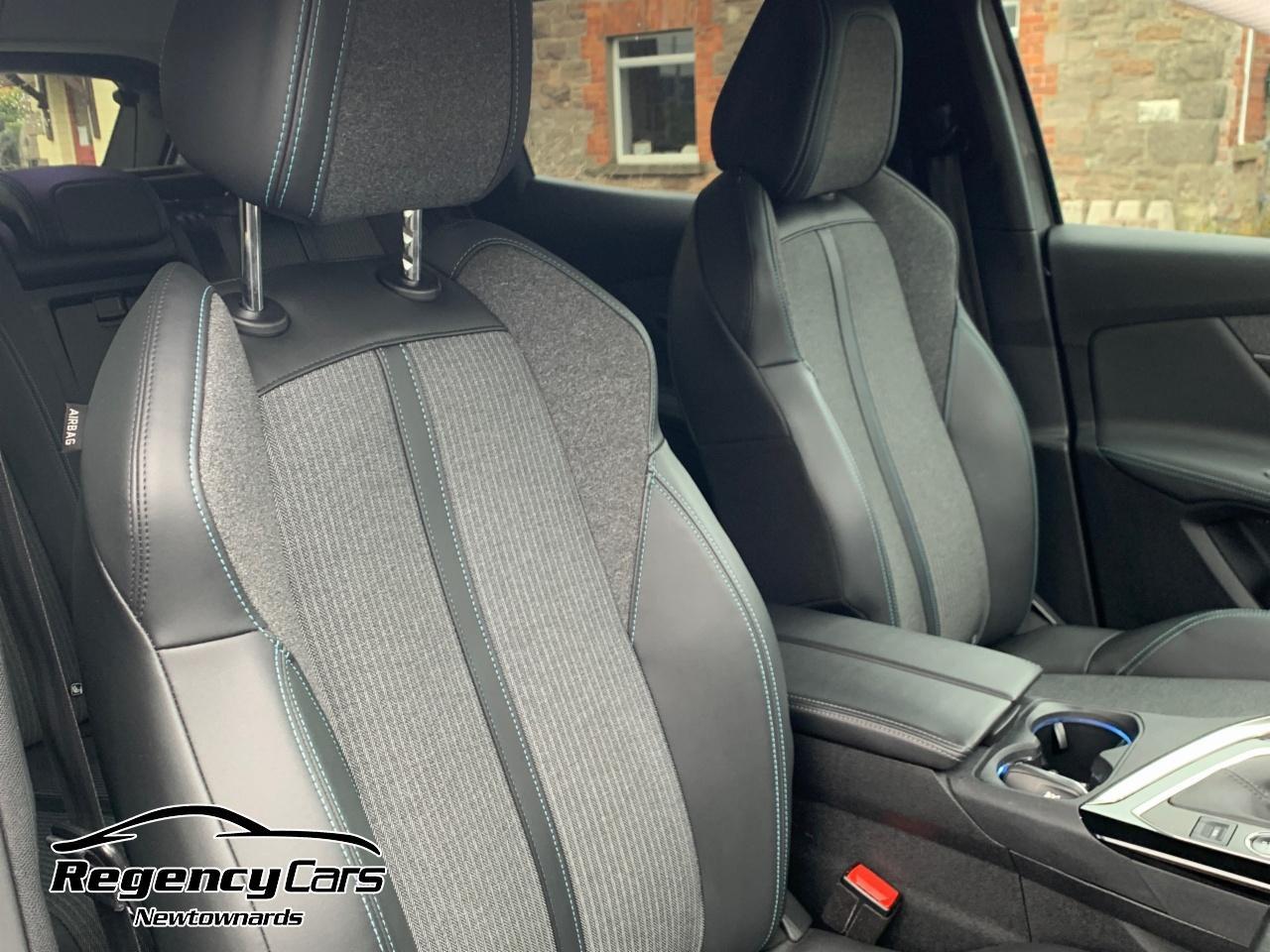 2021 Peugeot 1.2 PureTech Allure Premium 5dr - vehicle photo 11 for sale on PureCar
