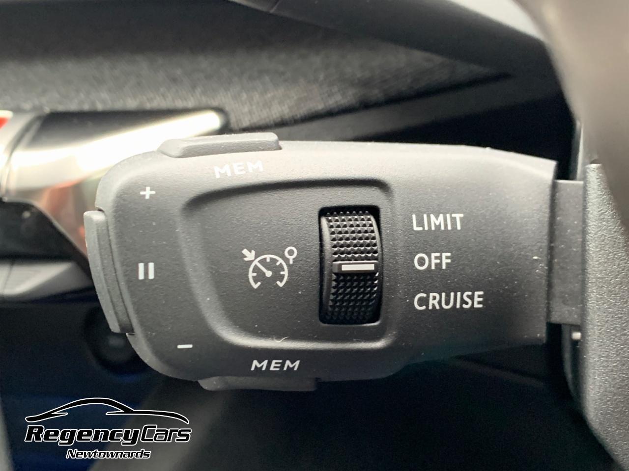 2021 Peugeot 1.2 PureTech Allure Premium 5dr - vehicle photo 14 for sale on PureCar