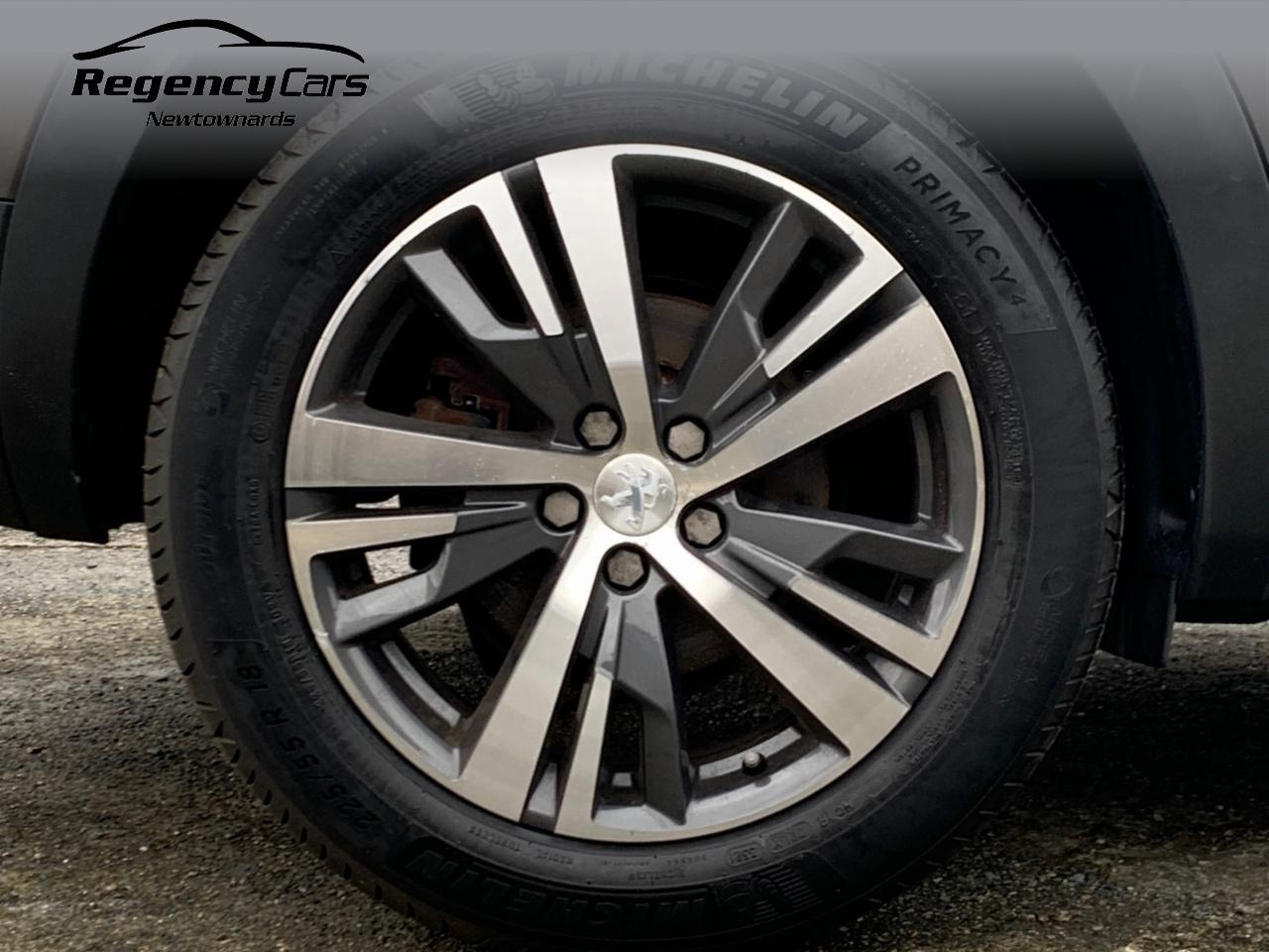 2021 Peugeot 1.2 PureTech Allure Premium 5dr - vehicle photo 26 for sale on PureCar