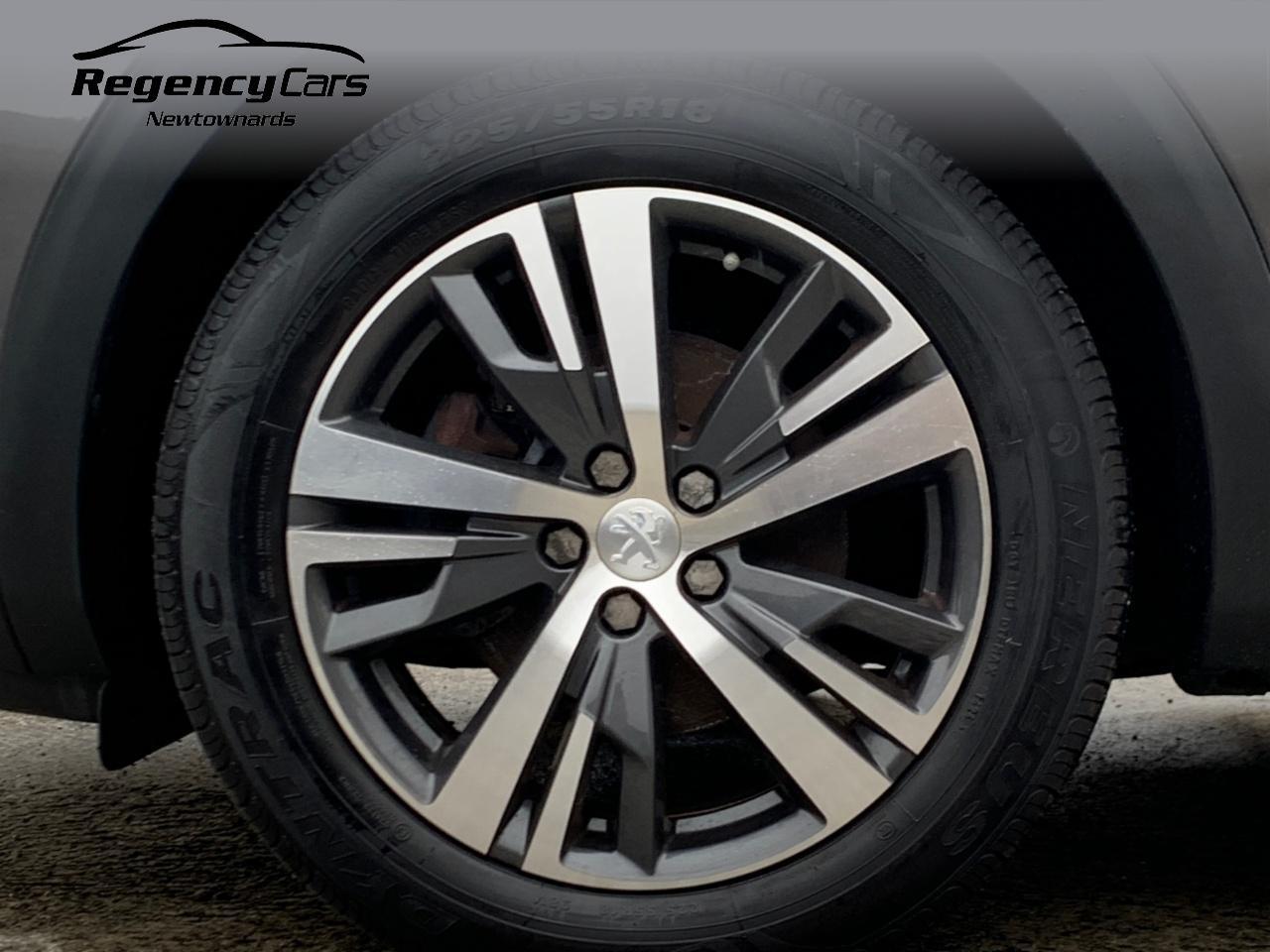 2021 Peugeot 1.2 PureTech Allure Premium 5dr - vehicle photo 27 for sale on PureCar