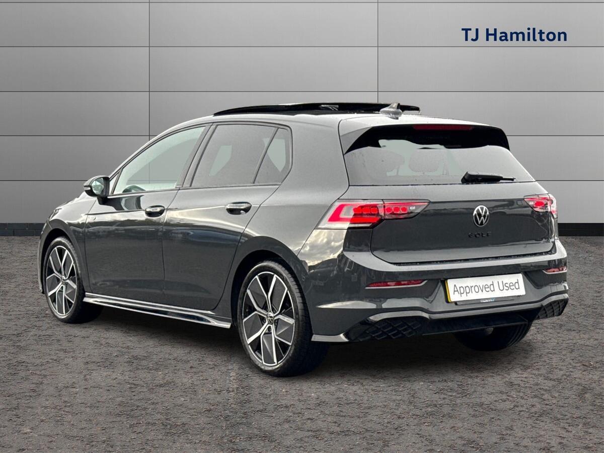 2026 Volkswagen Golf 1.5 TSI 150 Black Edition 5dr - vehicle photo 3 for sale on PureCar