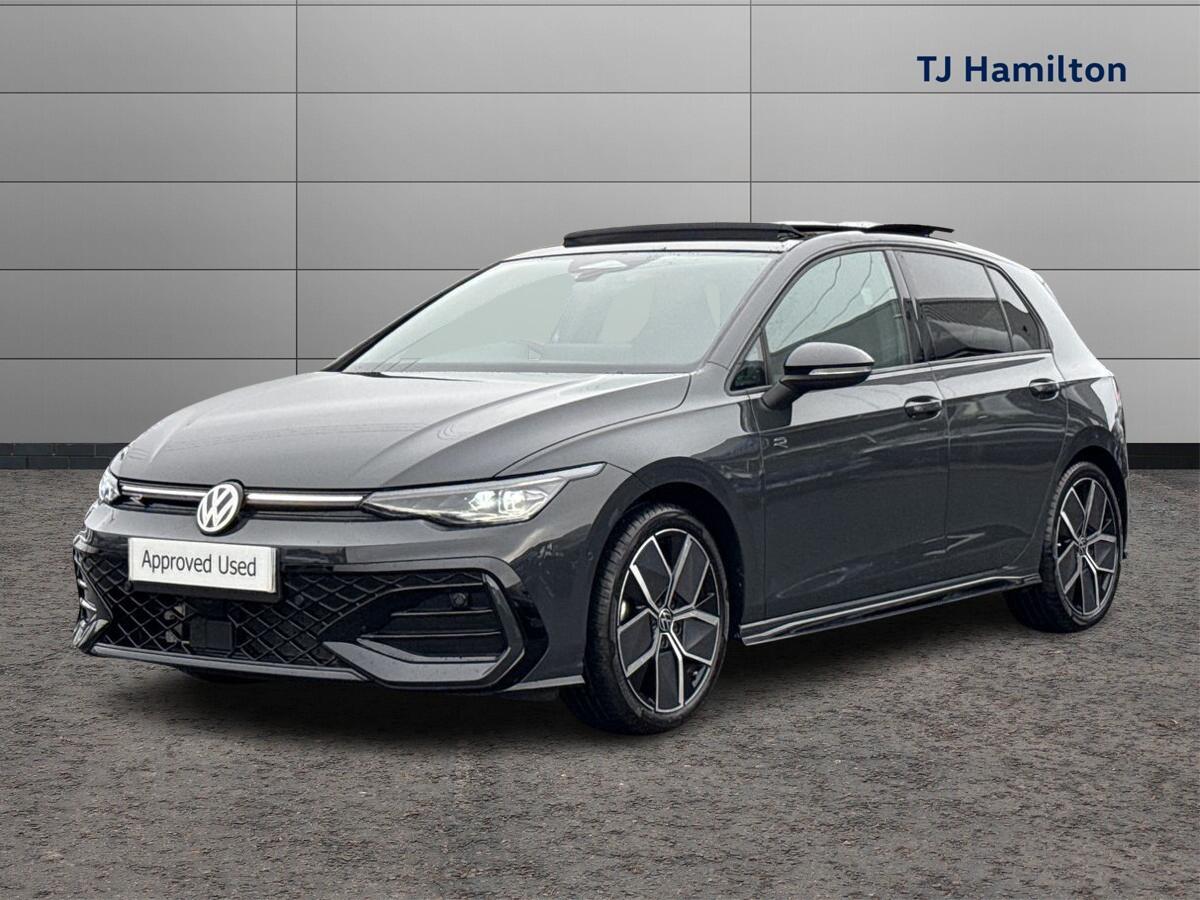 2026 Volkswagen Golf 1.5 TSI 150 Black Edition 5dr - vehicle photo 13 for sale on PureCar